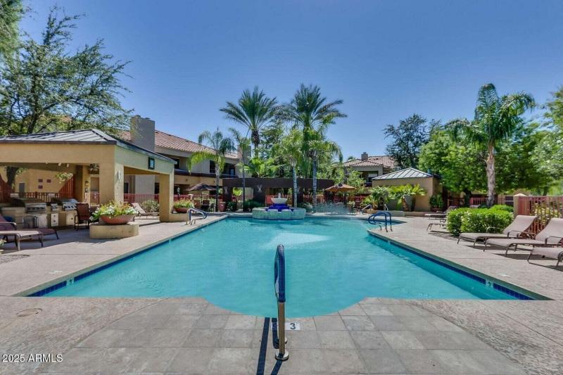 20201130232656161414000000-o