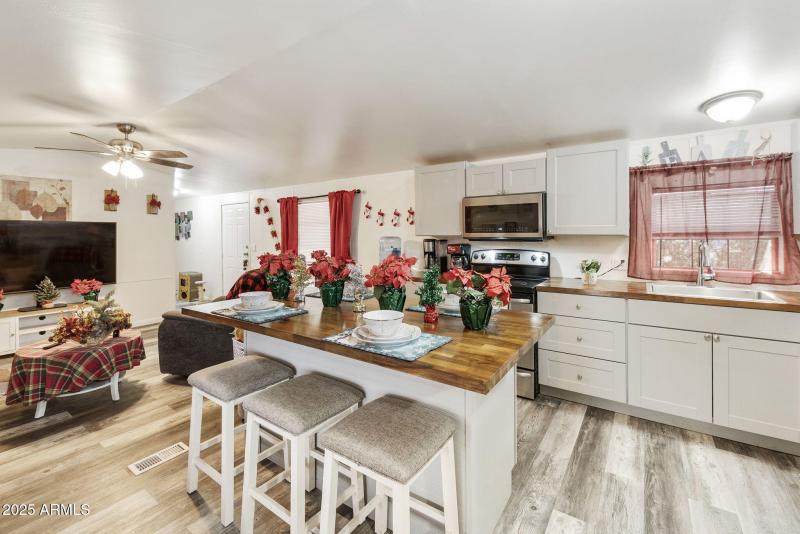 19-web-or-mls-dlb_1236-dlb_1240