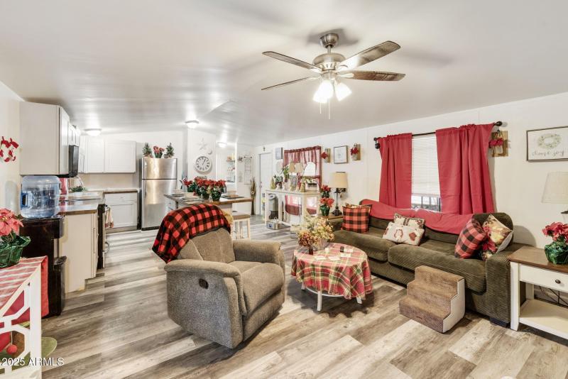 24-web-or-mls-dlb_1261-dlb_1265