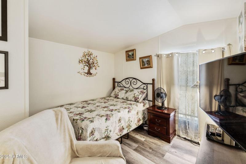 26-web-or-mls-dlb_1271-dlb_1275