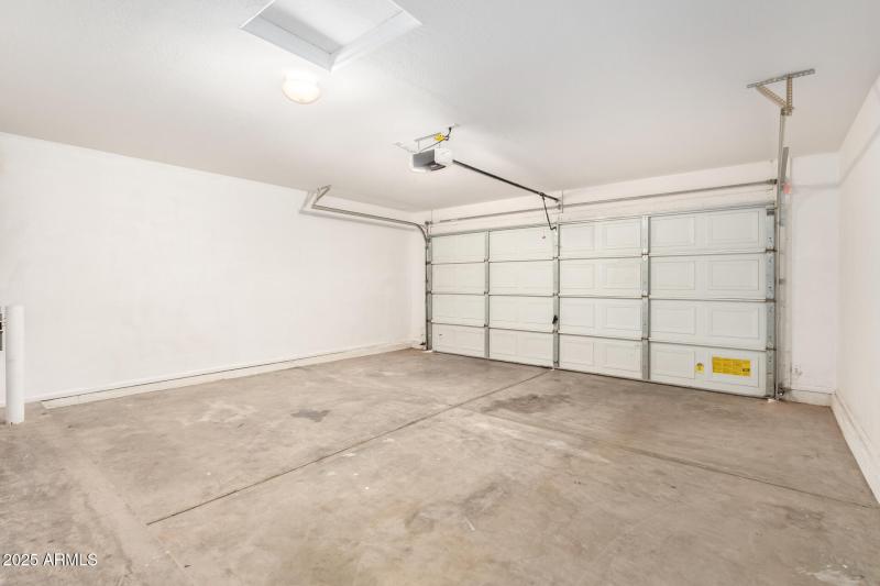 :arge Two Car Garage