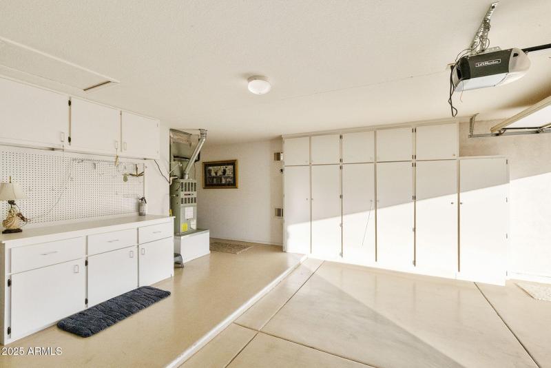 Garage work bench/cabinets