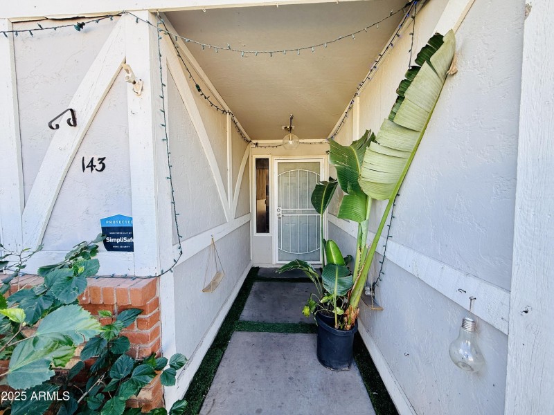 92FC468E-2A46-427B-BDE5-1CA671730C11_1_2