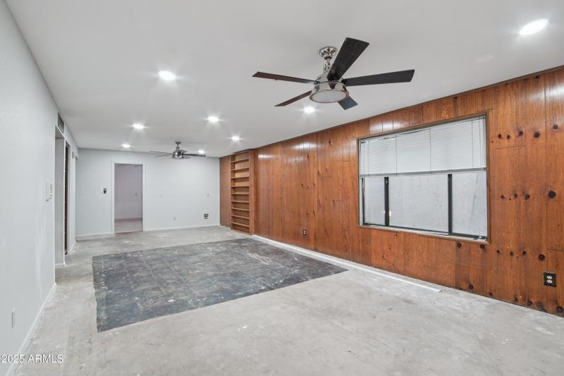 34-print-E Evergreen St-S0509-034