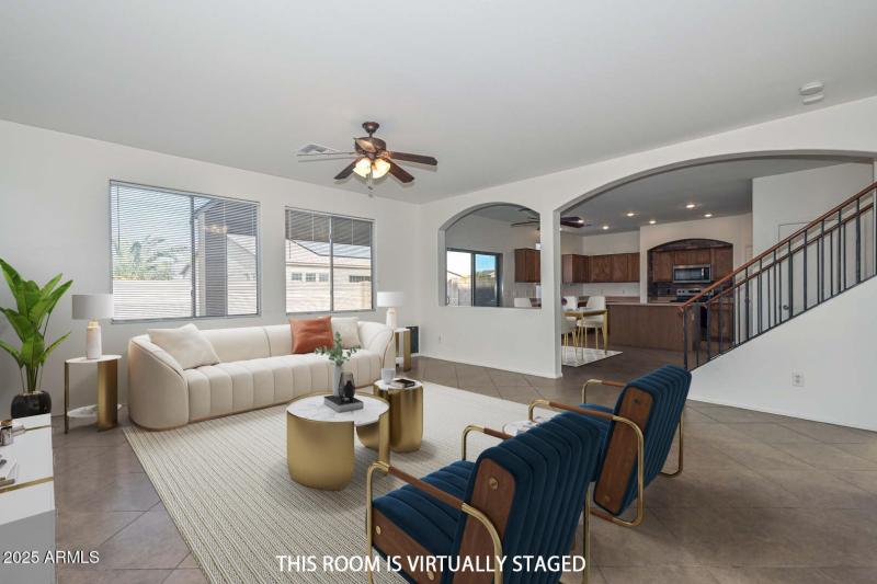 Family Room-Kitchen (1)