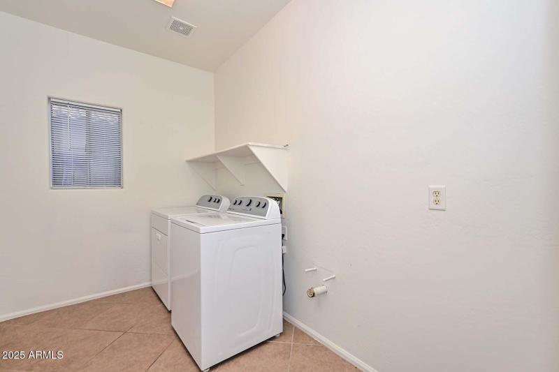 Laundry Room2