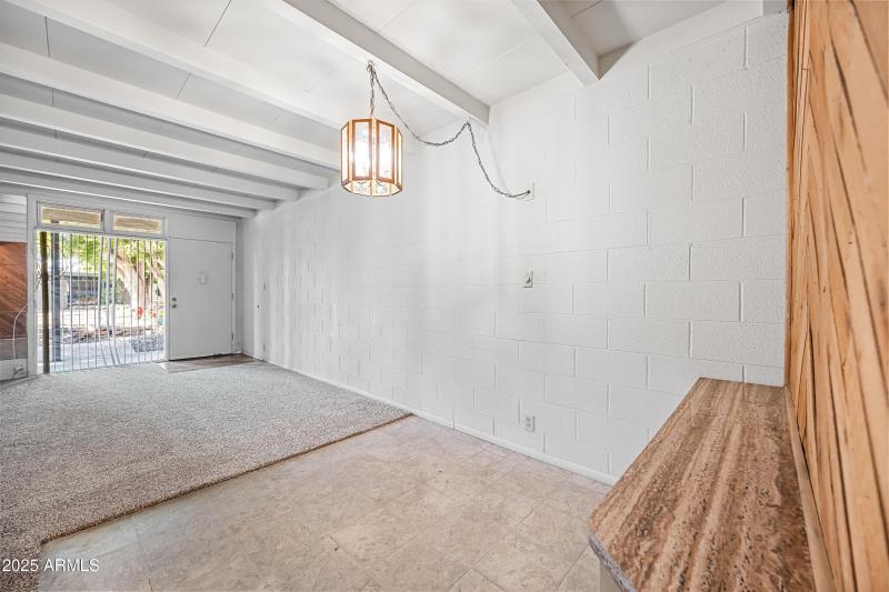 14-1101EBHR8-ocupix-