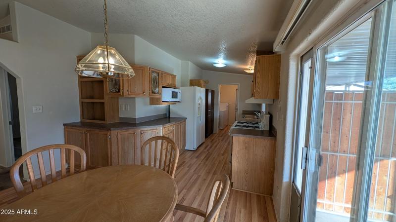 PXL_20251220_164630360