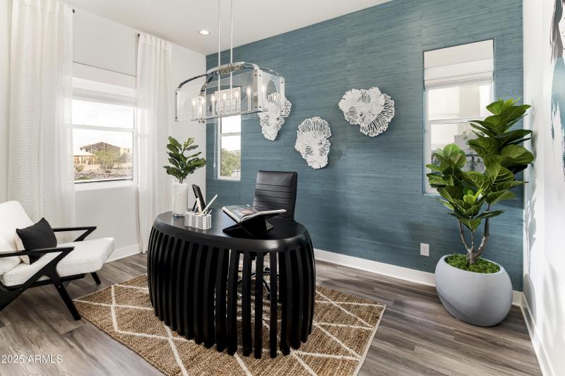 Beacon_in_Estrella_Kenley_Office_1658_co