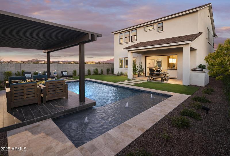 Beacon_in_Estrella_Kenley_BKElevation_18