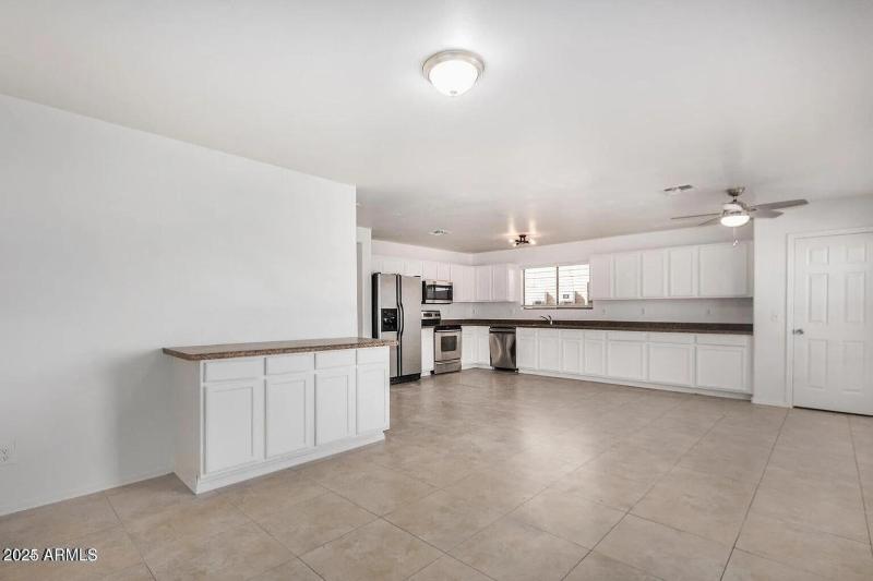 Open Kitchen Concept