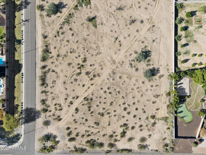 13-DJI_20251216111149_0001_D