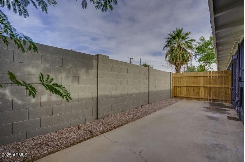 Oleander Unit 1 Back Patio