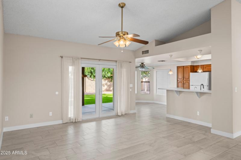 Bonus-Dining French Doors