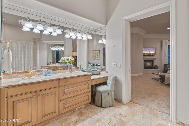 061_Primary Bathroom