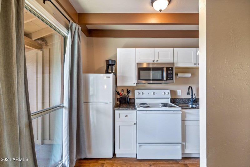 86ClubhouseLn-Concho-AZ-16