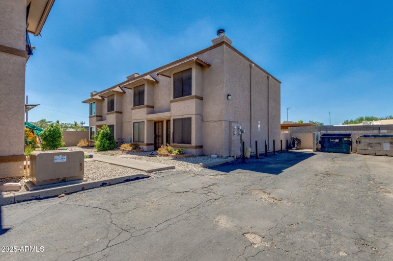 1-web-or-mls-ext_-26