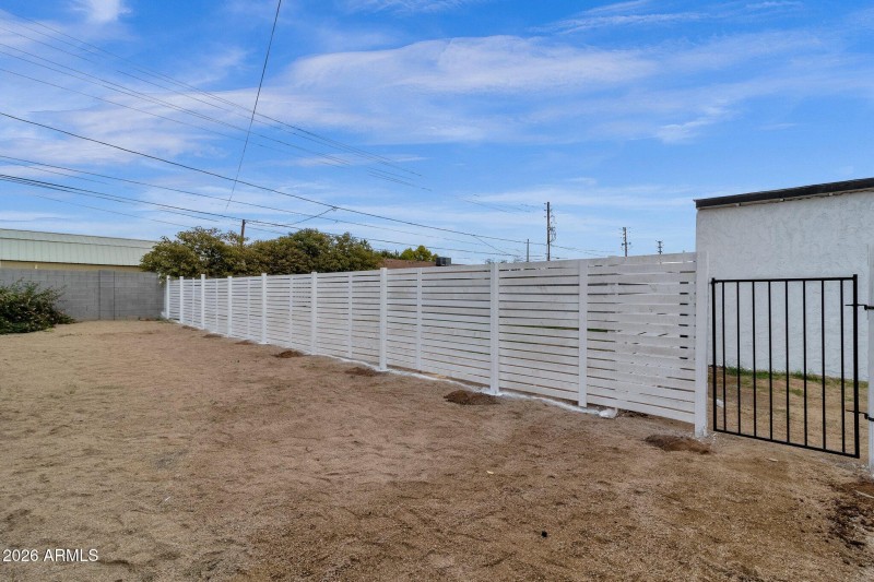 67-web-or-mls-2334-w-morten-ave