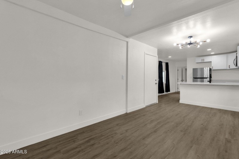 47-web-or-mls-2334-w-morten-ave