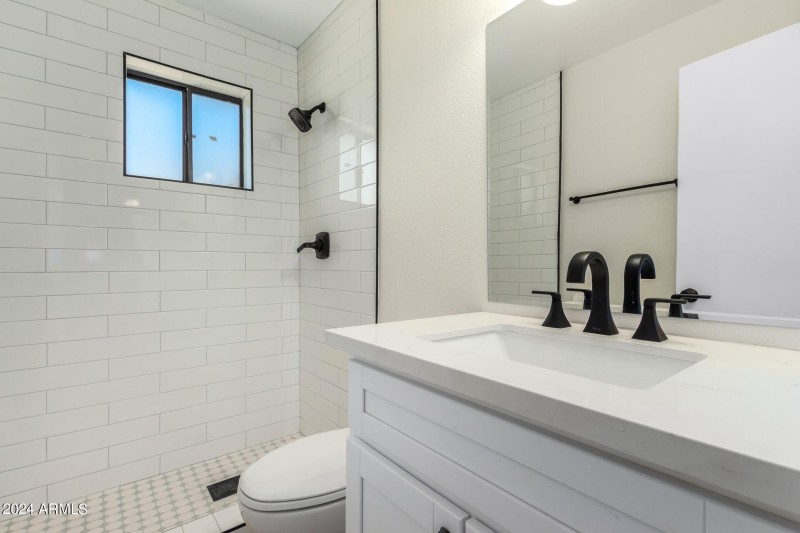 Unit 2 - Bathroom