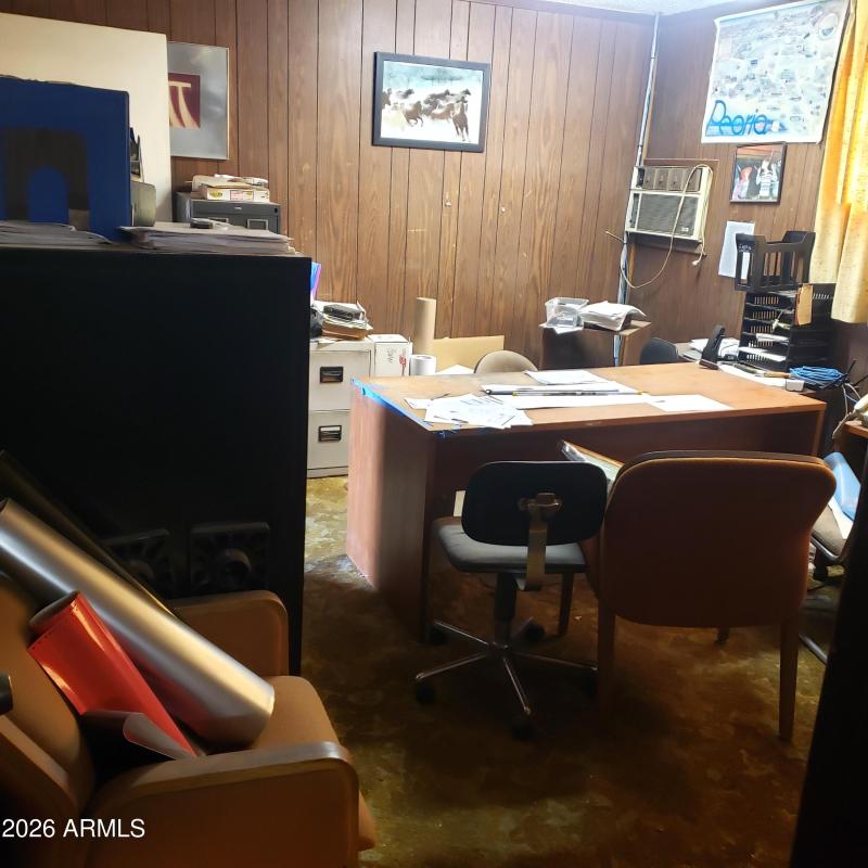 8450.Office1