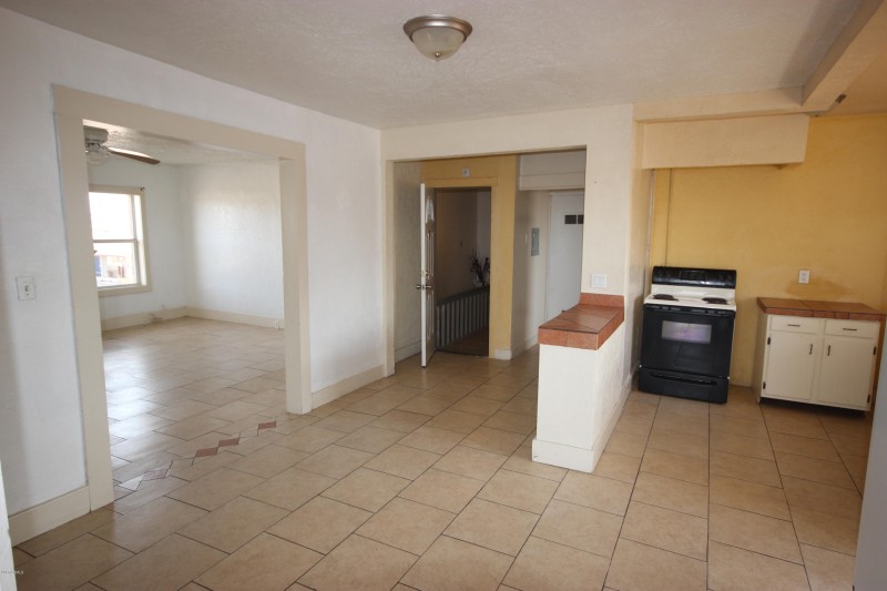 Apt 3 Dining Room