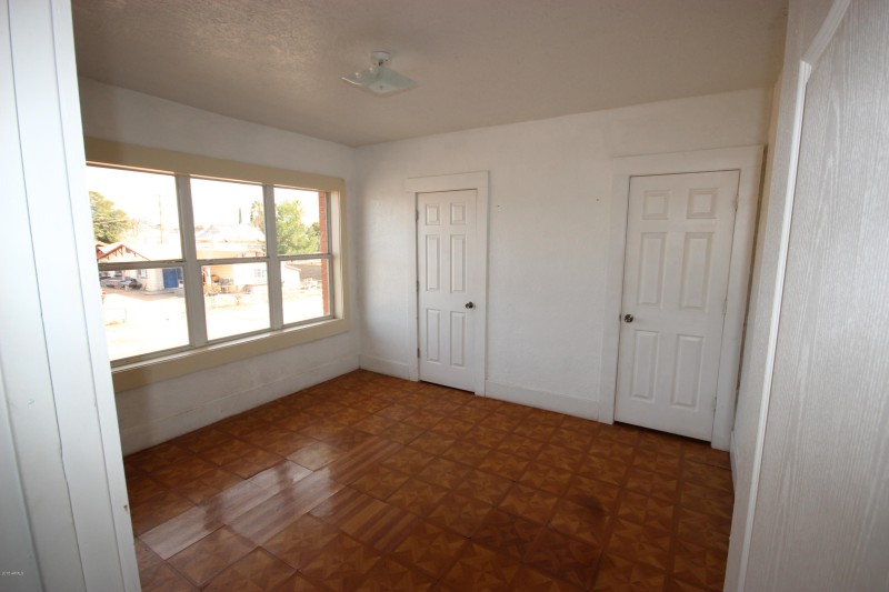 Apt 3 Bedroom 2
