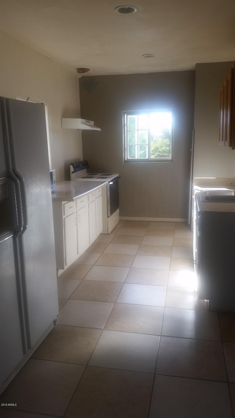 Apt 5 Kitchen