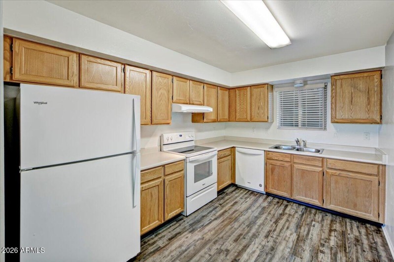 15-Kitchen