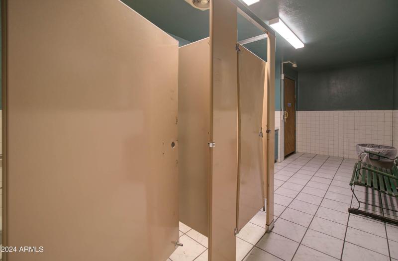 1605 E Ash St-48