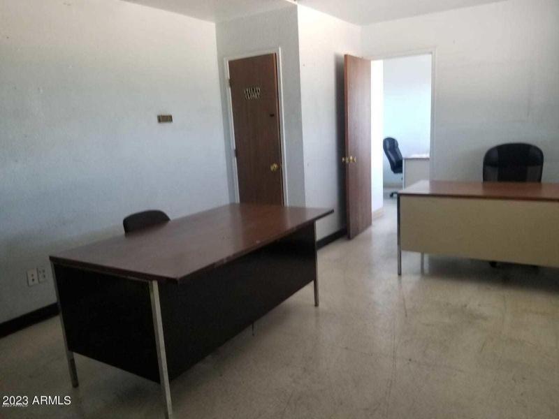 50 W 9th Office