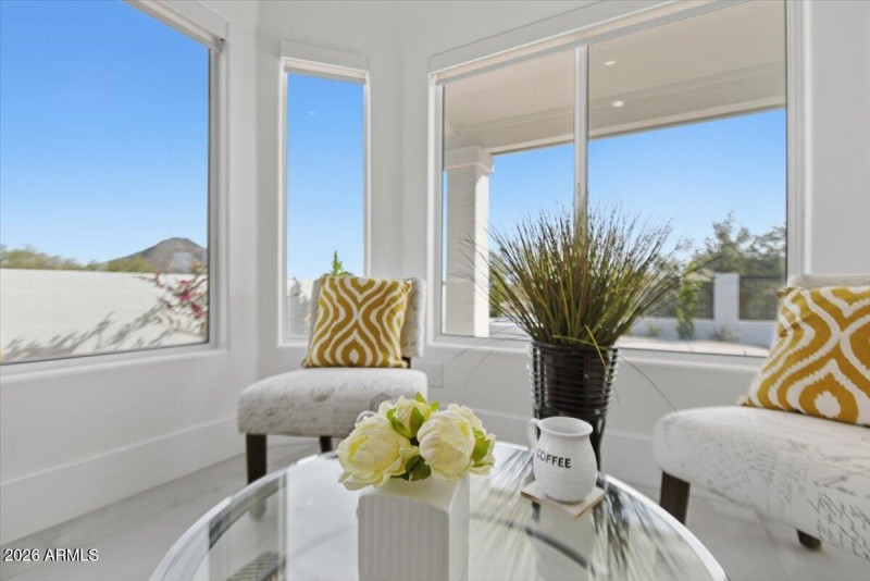 18-12955 E Sahuaro Dr