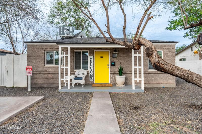 1234 E Virginia Ave Phoenix AZ 85006-12