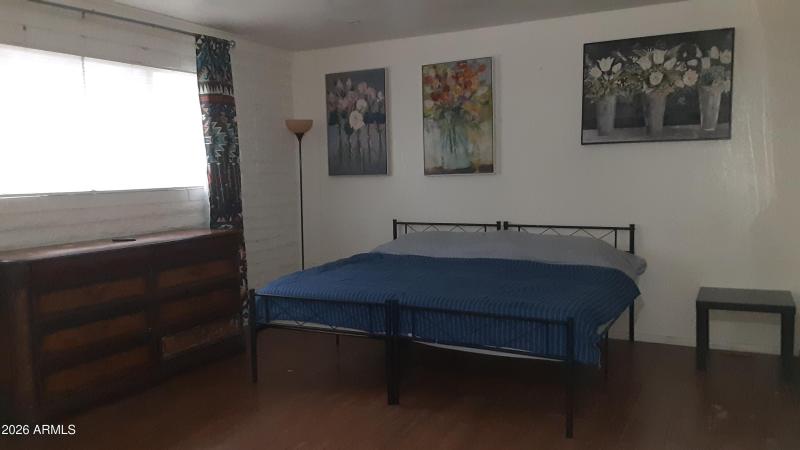 18-Master-bedroom