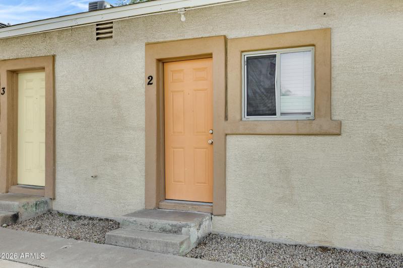2238 E Taylor St-6