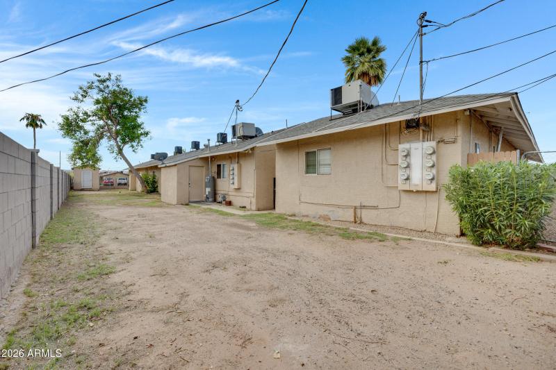 2238 E Taylor St-29