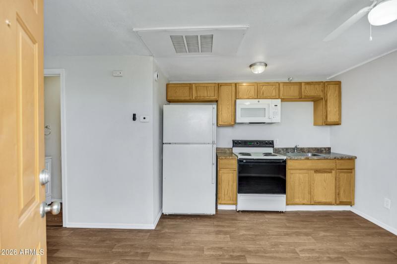 2238 E Taylor St-32