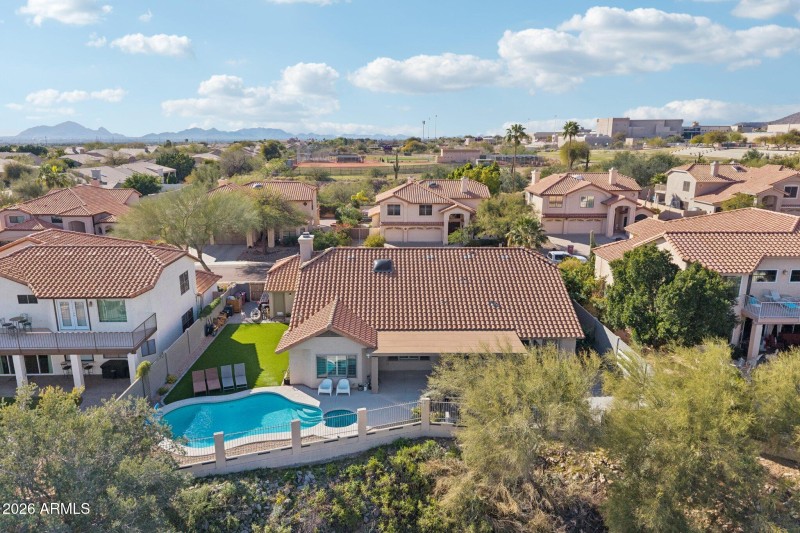 Wash behind the home