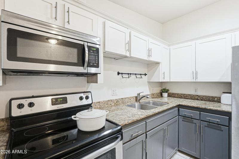 Kitchen 1