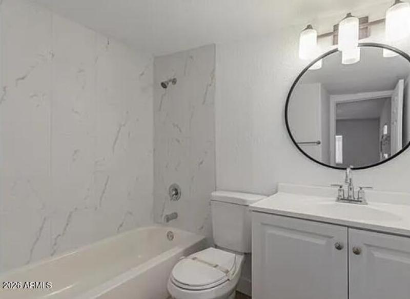 Bathroom Unit 4