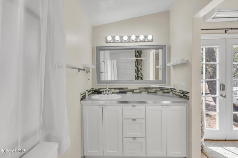 Unitc_bath