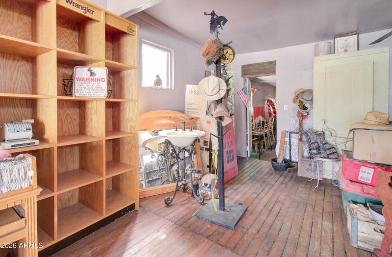 180 N Miami Ave-12