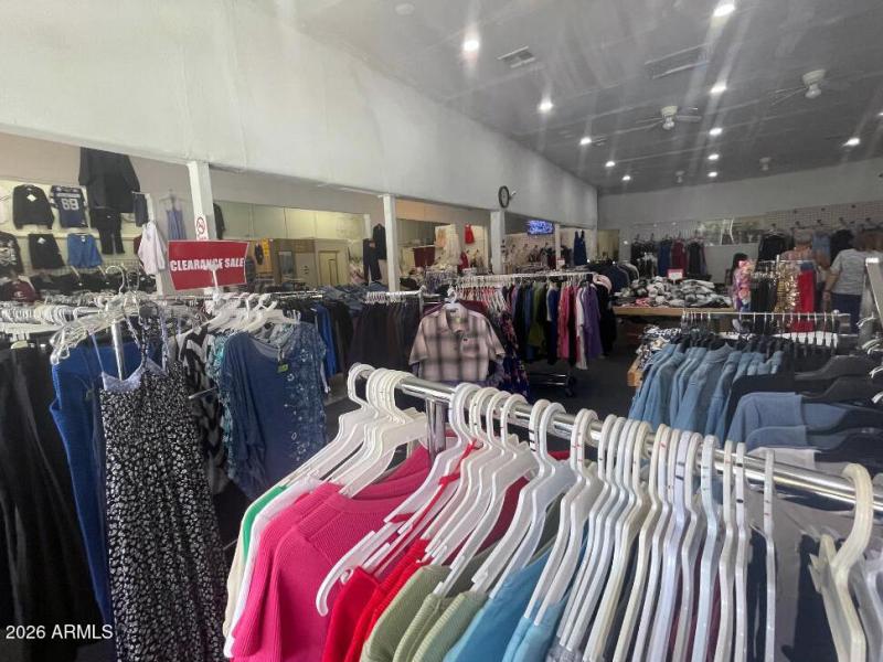 INSIDE-STORE