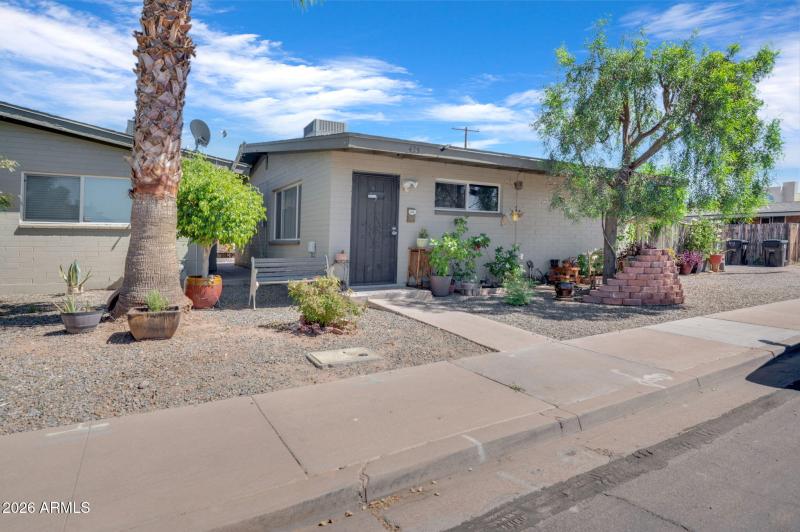 4-web-or-mls-W Garden Cir-4