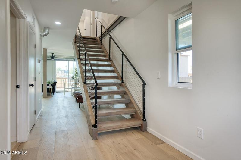 16th_ave_03