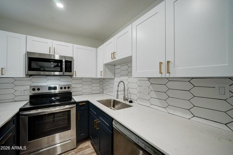 2919 N 38th St #1 photo3