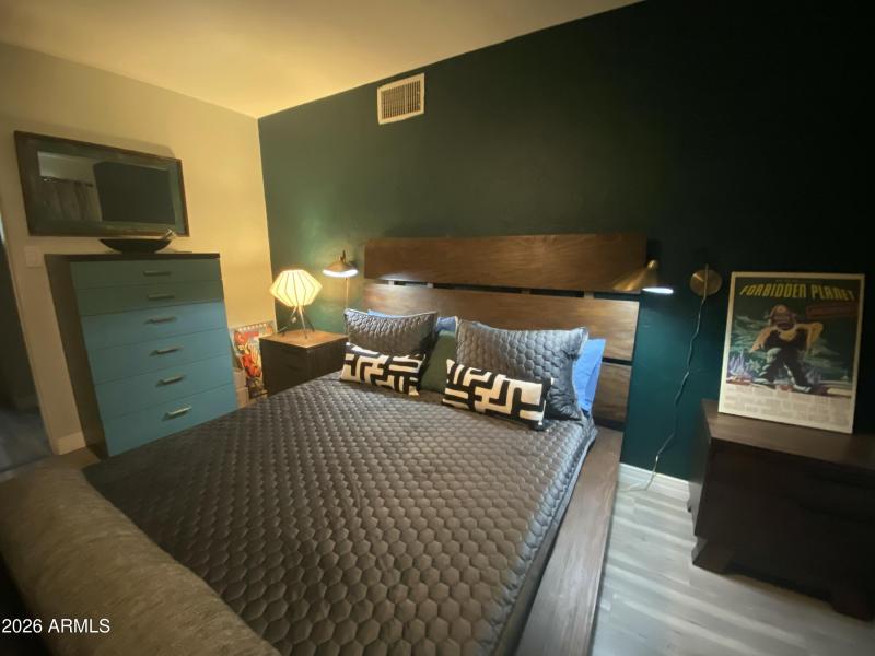 UNIT 4 BEDROOM