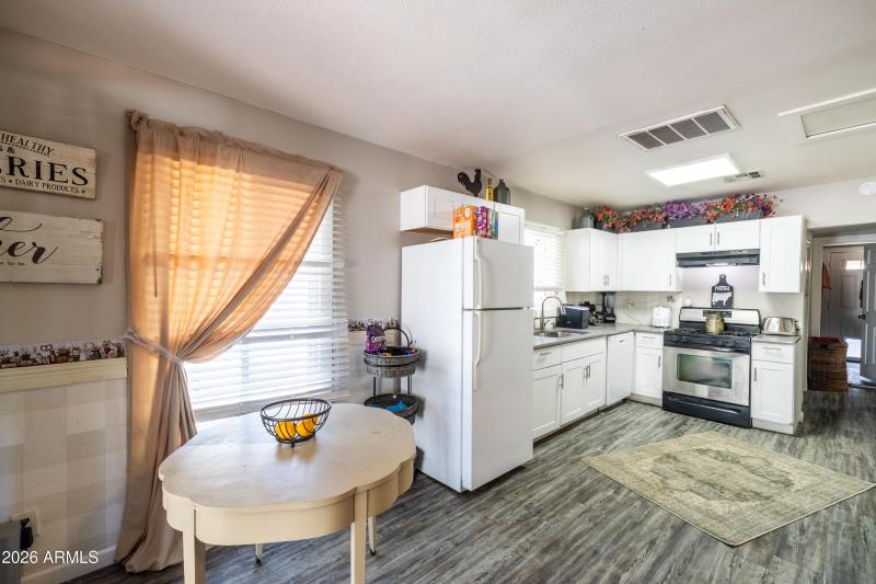 6739 N 61st Ave - Cody Leslie - 2026-11