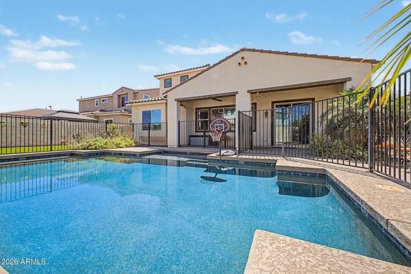 Large Play Pool