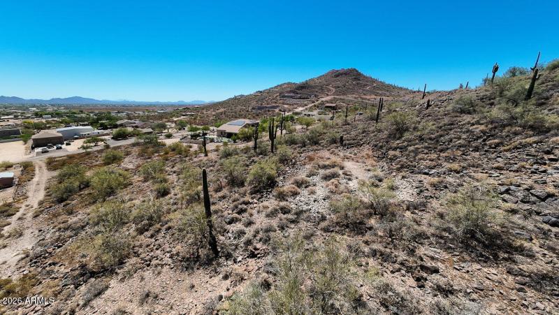 27-web-or-mls-37820 N 31st Ave C Phoenix